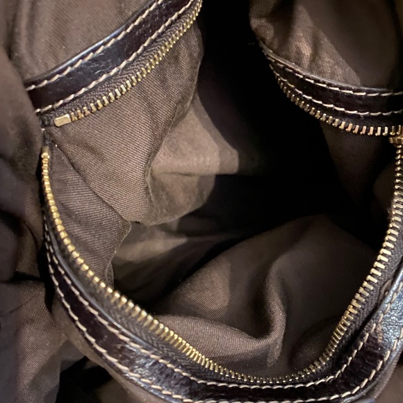 Gucci Monogram Studded Pelham Large Hobo Bag - Picture 7 of 13